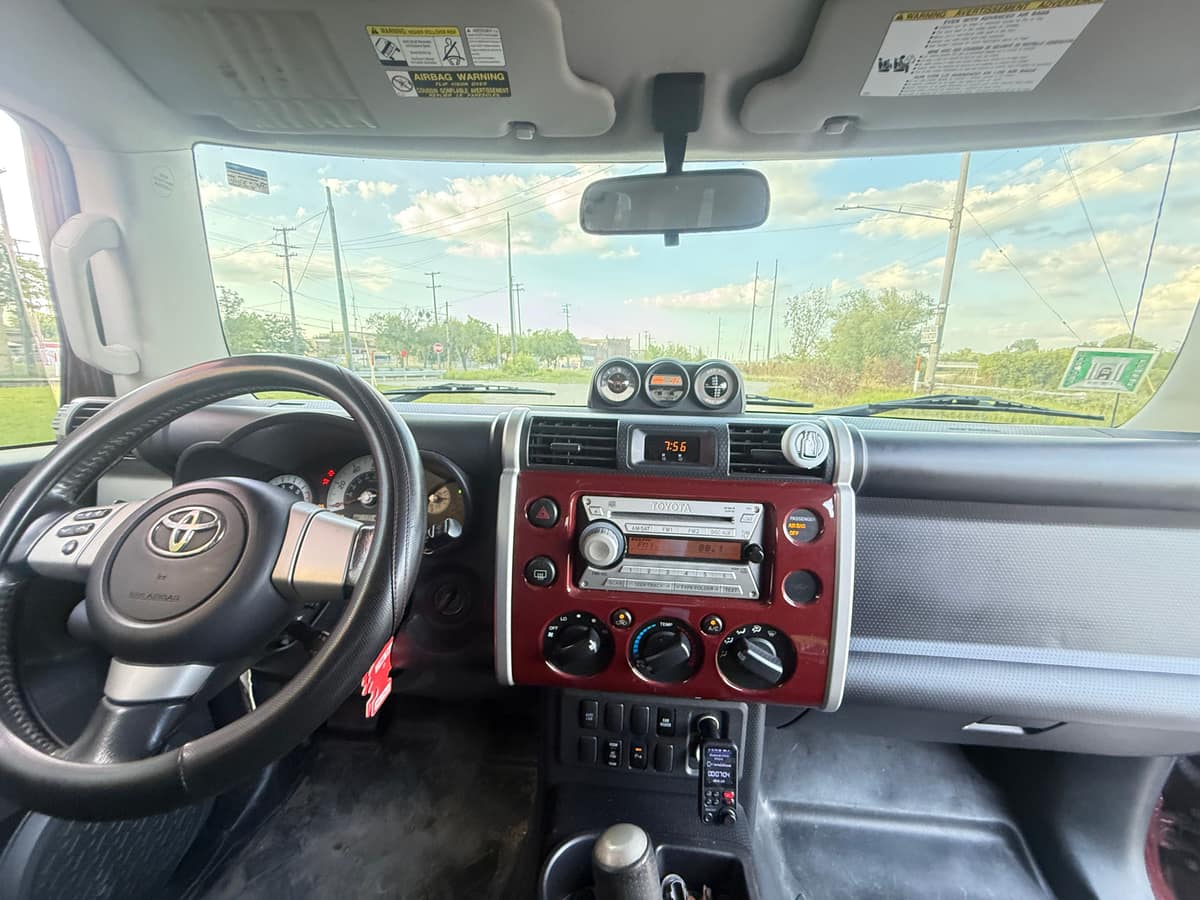 2009 Toyota FJ Cruiser at Dixie Auto Land in Saginaw, MI — interior